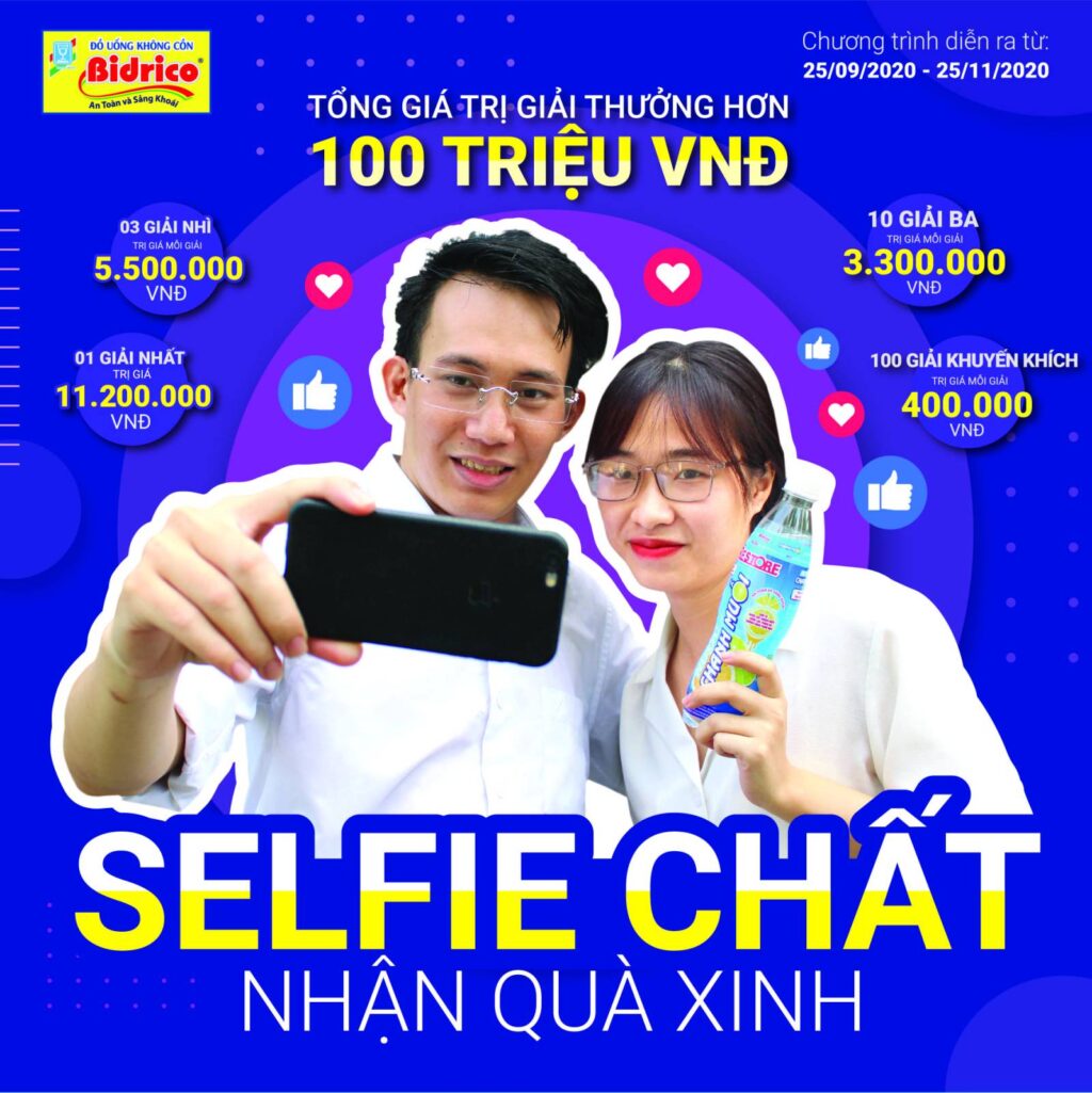 Selfie chất nhận quà xinh